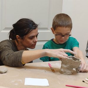 Séance découverte modelage de l'argile : enfant - adulte - famille - copains